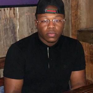 Meet your Posher, Kyle